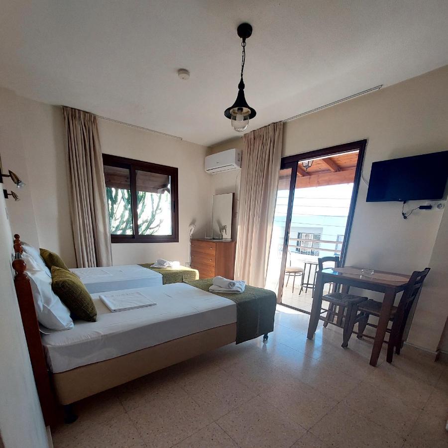 Estia Vasilis Manoli Appartement Agia Napa Buitenkant foto