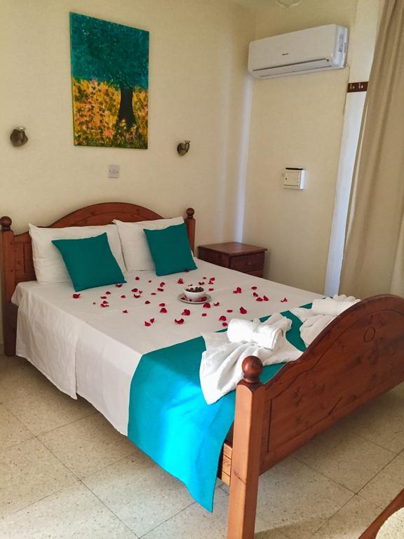 Estia Vasilis Manoli Appartement Agia Napa Buitenkant foto