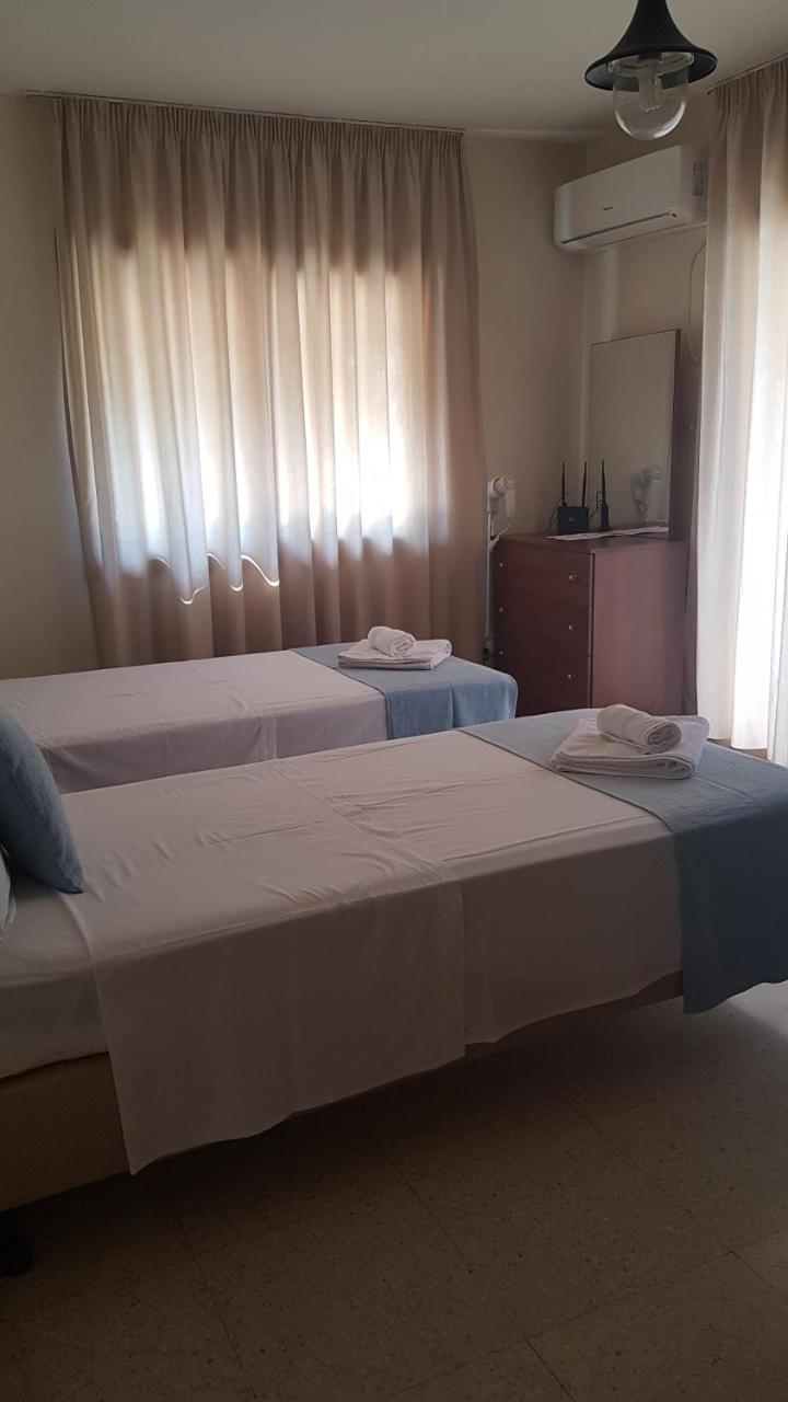 Estia Vasilis Manoli Appartement Agia Napa Buitenkant foto