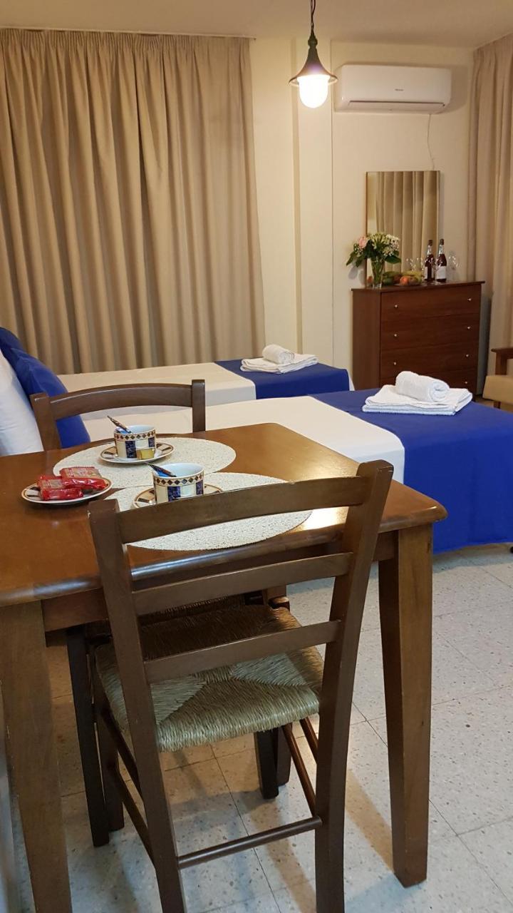 Estia Vasilis Manoli Appartement Agia Napa Buitenkant foto